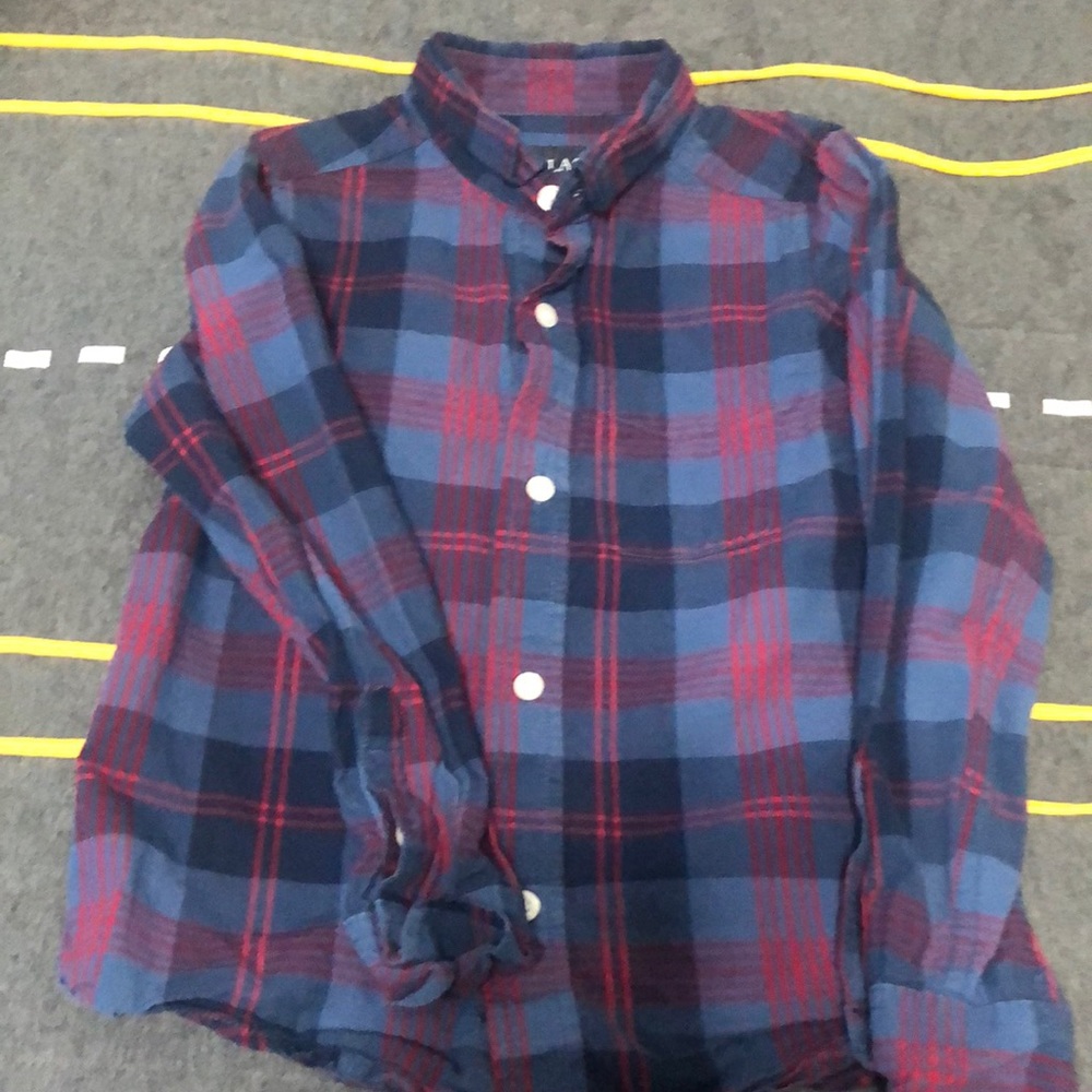 Children place 5-6y shirt
